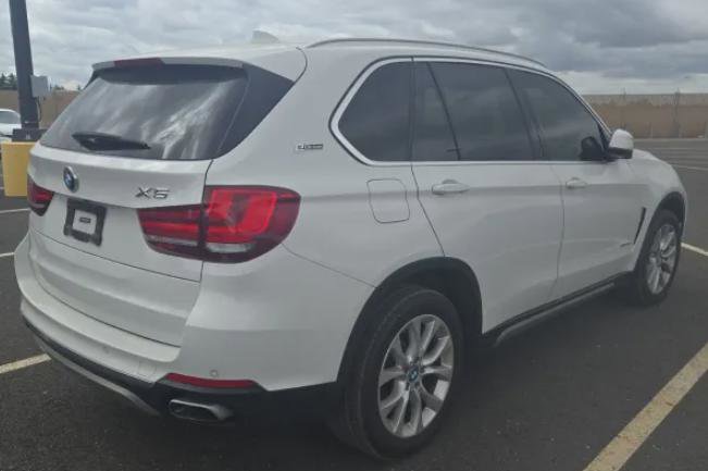 Used 2018 BMW X5 xDrive40e w/ Lighting Package AWD/4WD image 3