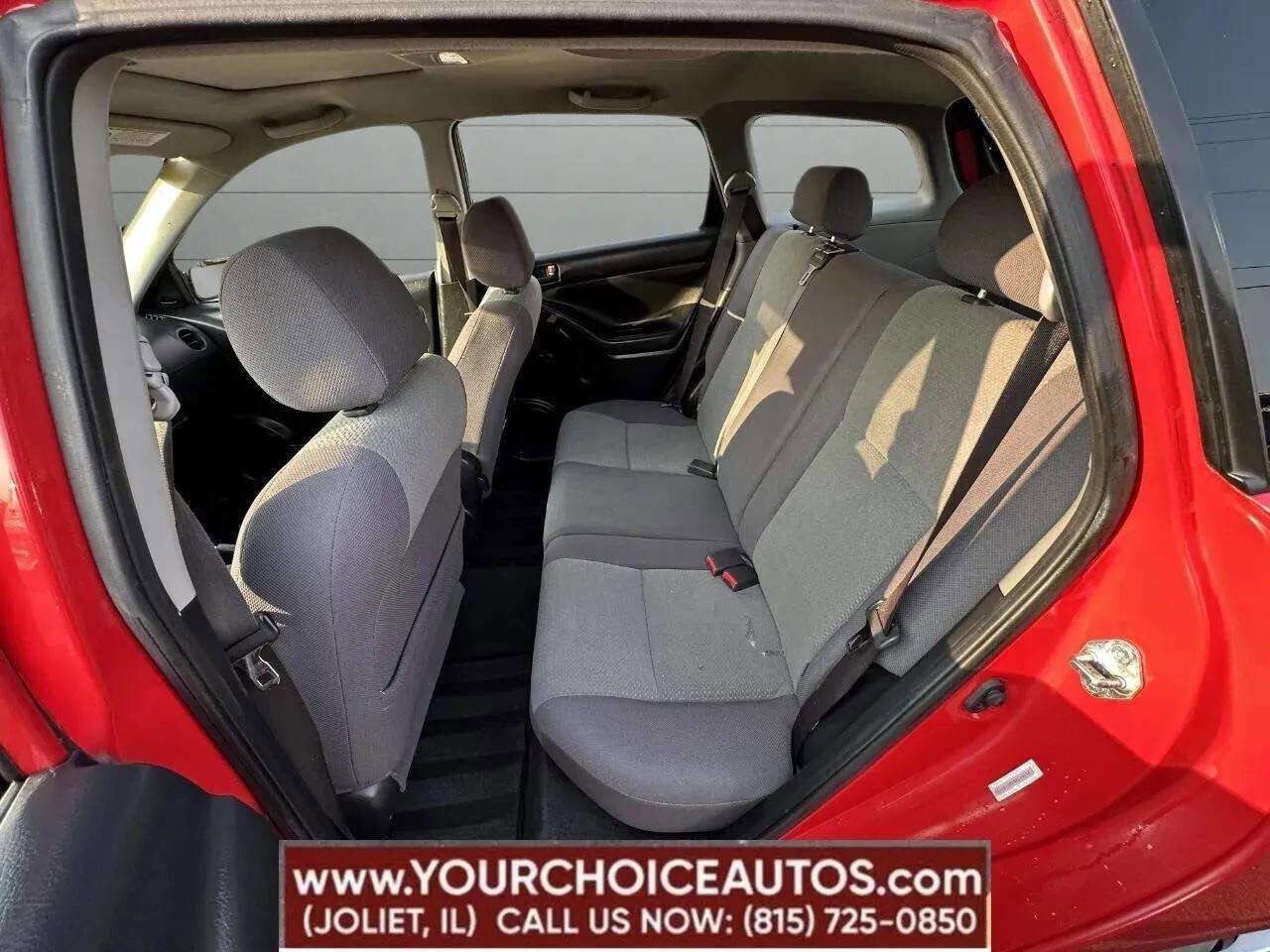 Used 2004 Toyota Matrix image 34