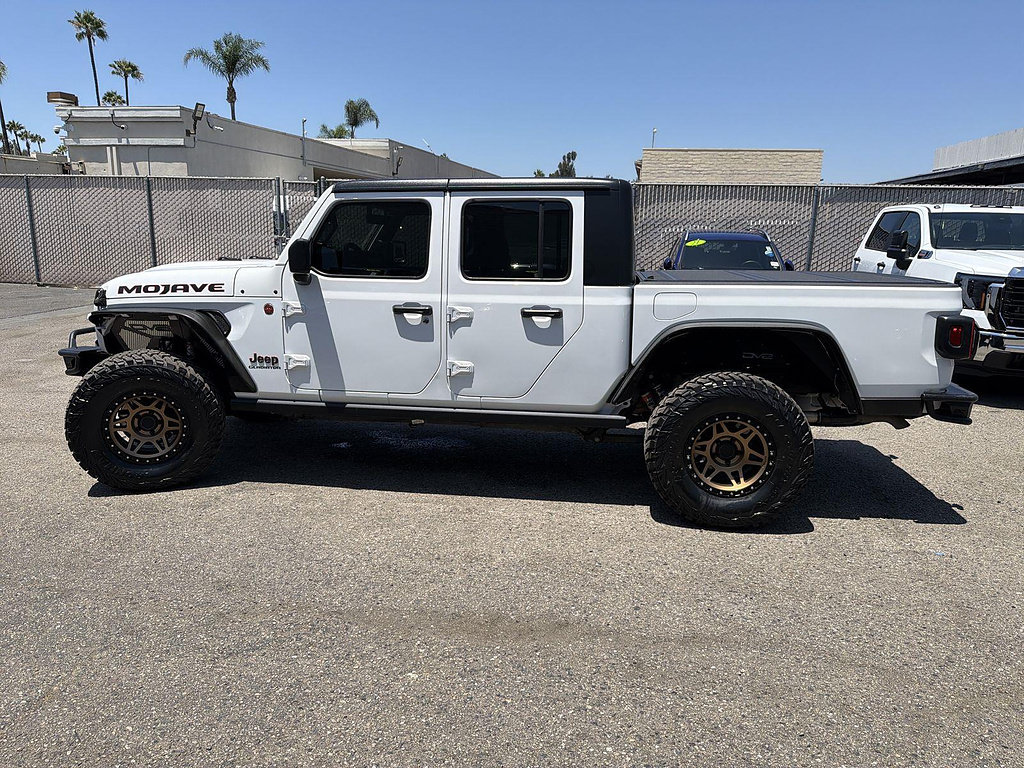 Used 2021 Jeep Gladiator Mojave AWD/4WD image 8