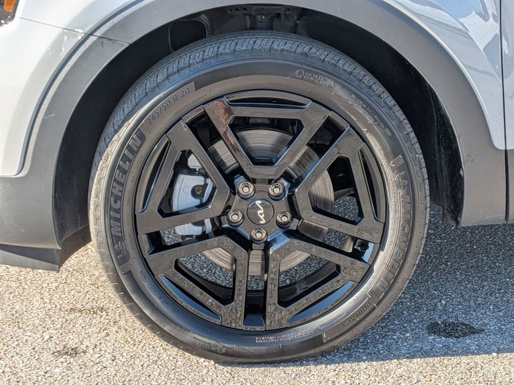 Used 2024 Kia Telluride EX X-Line image 12