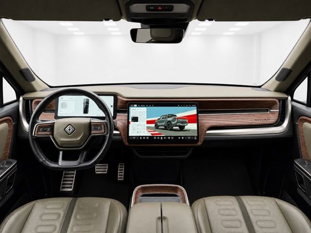 Used 2023 Rivian R1T Adventure AWD/4WD image 23