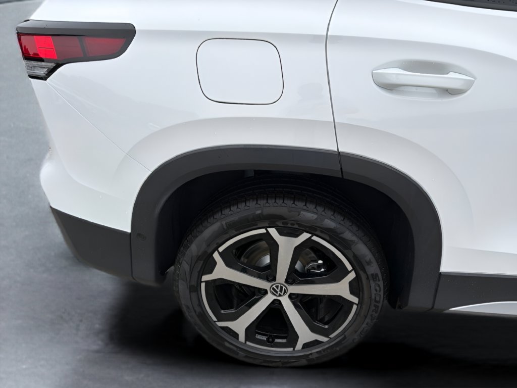New 2026 Volkswagen Tiguan SE AWD/4WD image 33