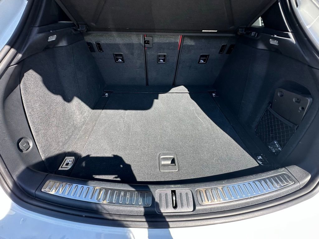 Certified 2023 Porsche Macan S image 41