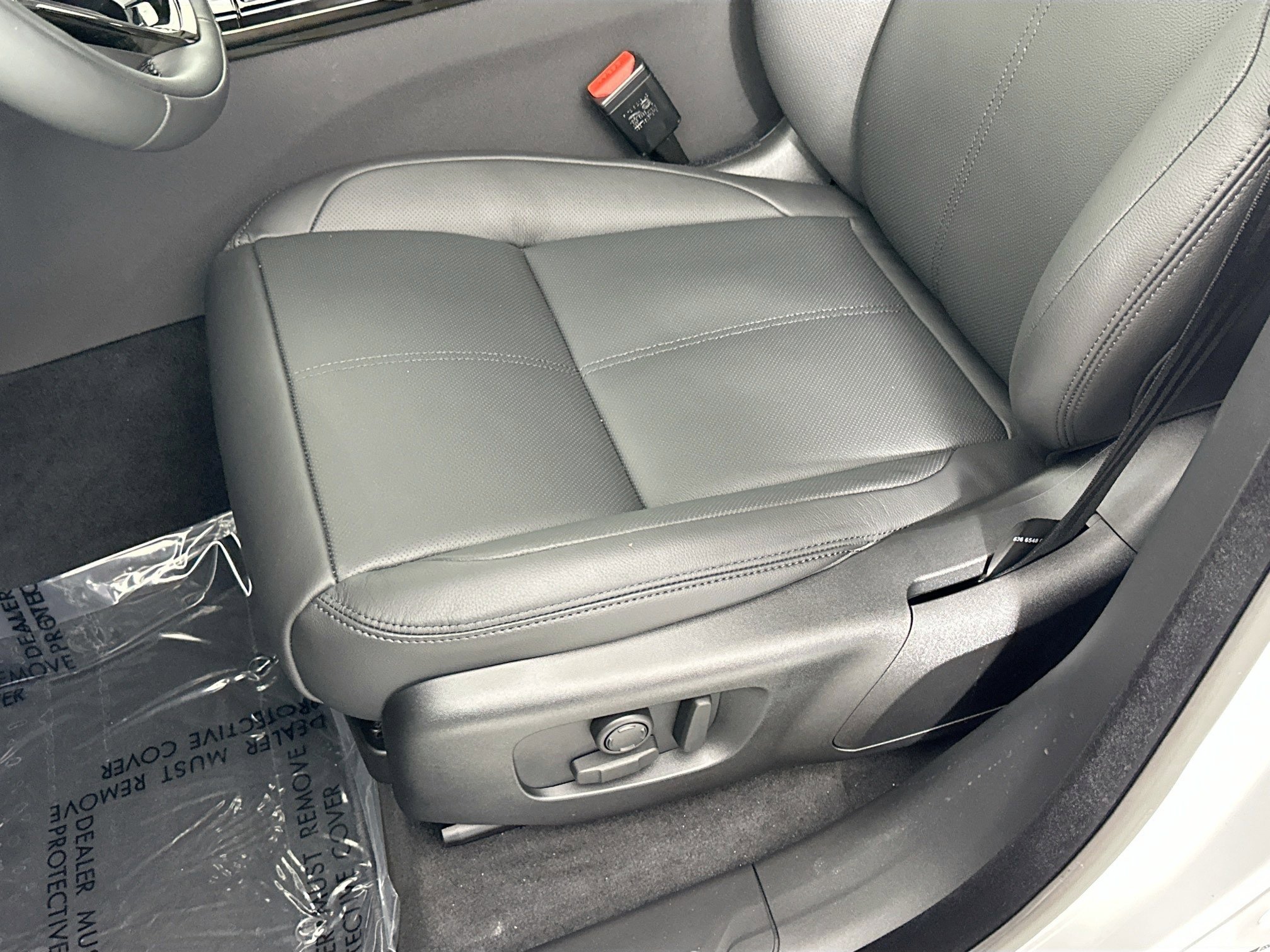 Used 2026 Land Rover Range Rover Velar S image 17