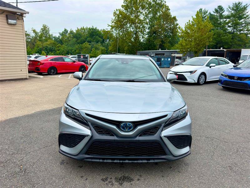 Used 2023 Toyota Camry SE FWD image 6