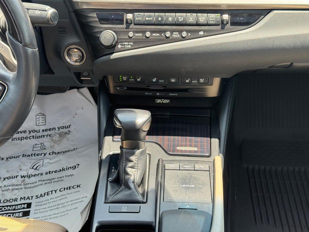 Used 2019 Lexus ES 350 w/ Accessory Package FWD image 15