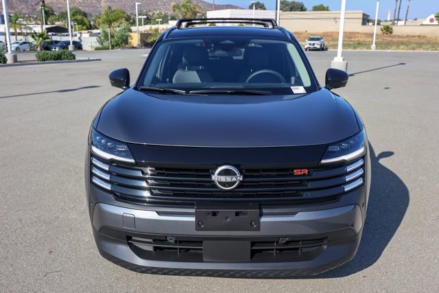 New 2025 Nissan Kicks SR image 9