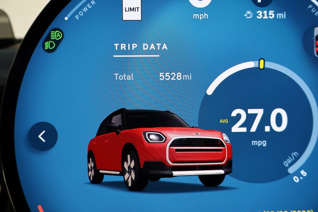 Certified 2025 MINI Cooper Countryman S AWD/4WD image 17