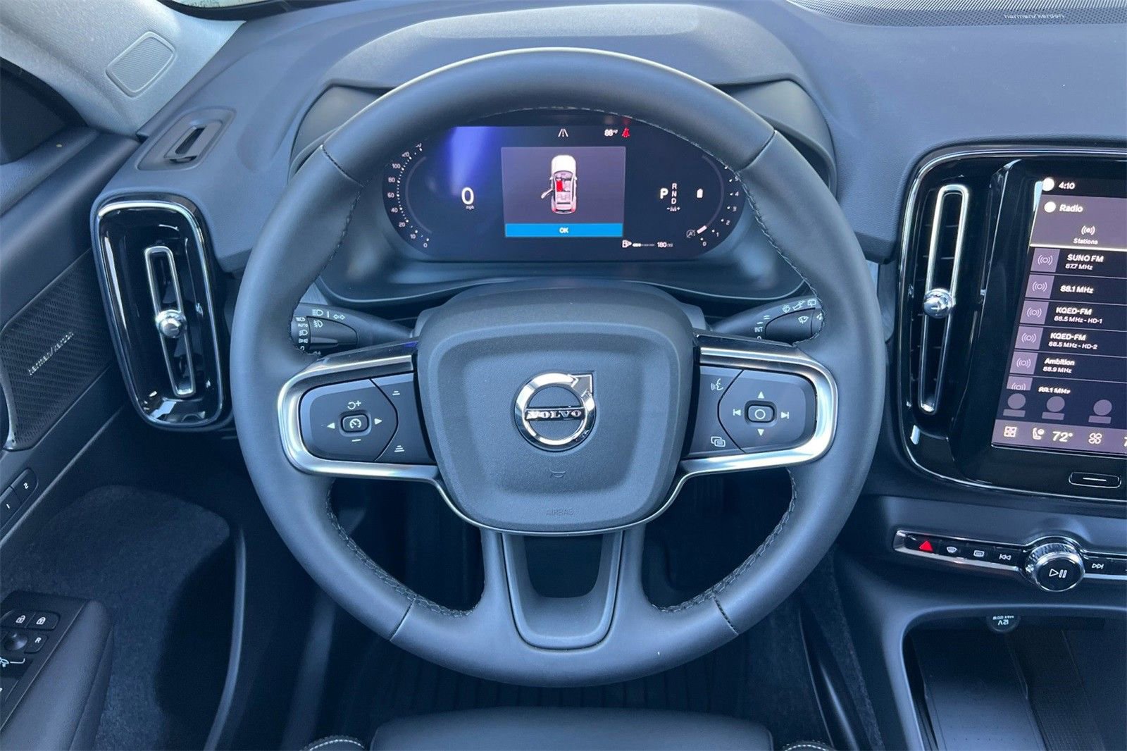 New 2026 Volvo XC40 B5 Ultra w/ Climate Package image 13