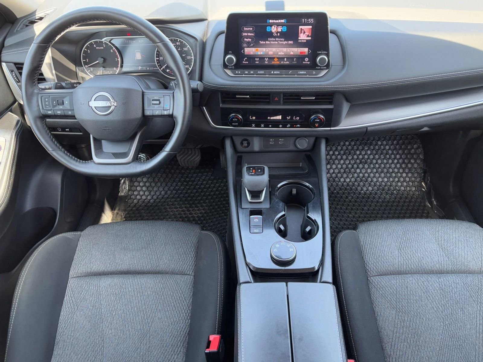 Certified 2025 Nissan Rogue SV image 12