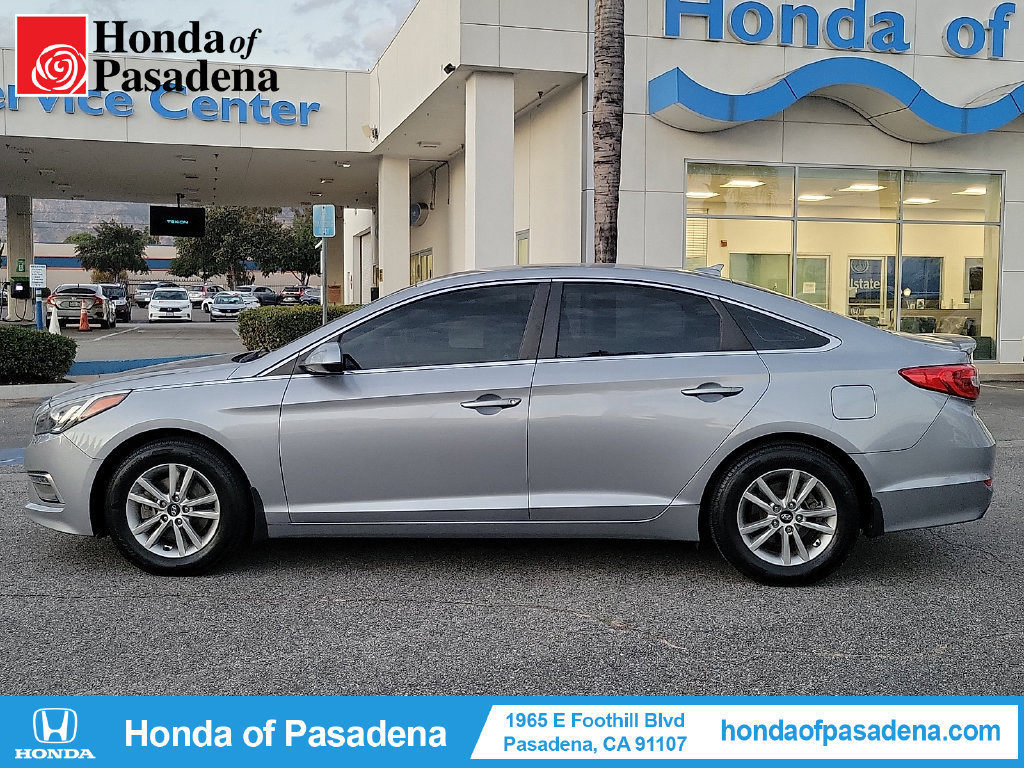 Used 2015 Hyundai Sonata SE FWD image 8