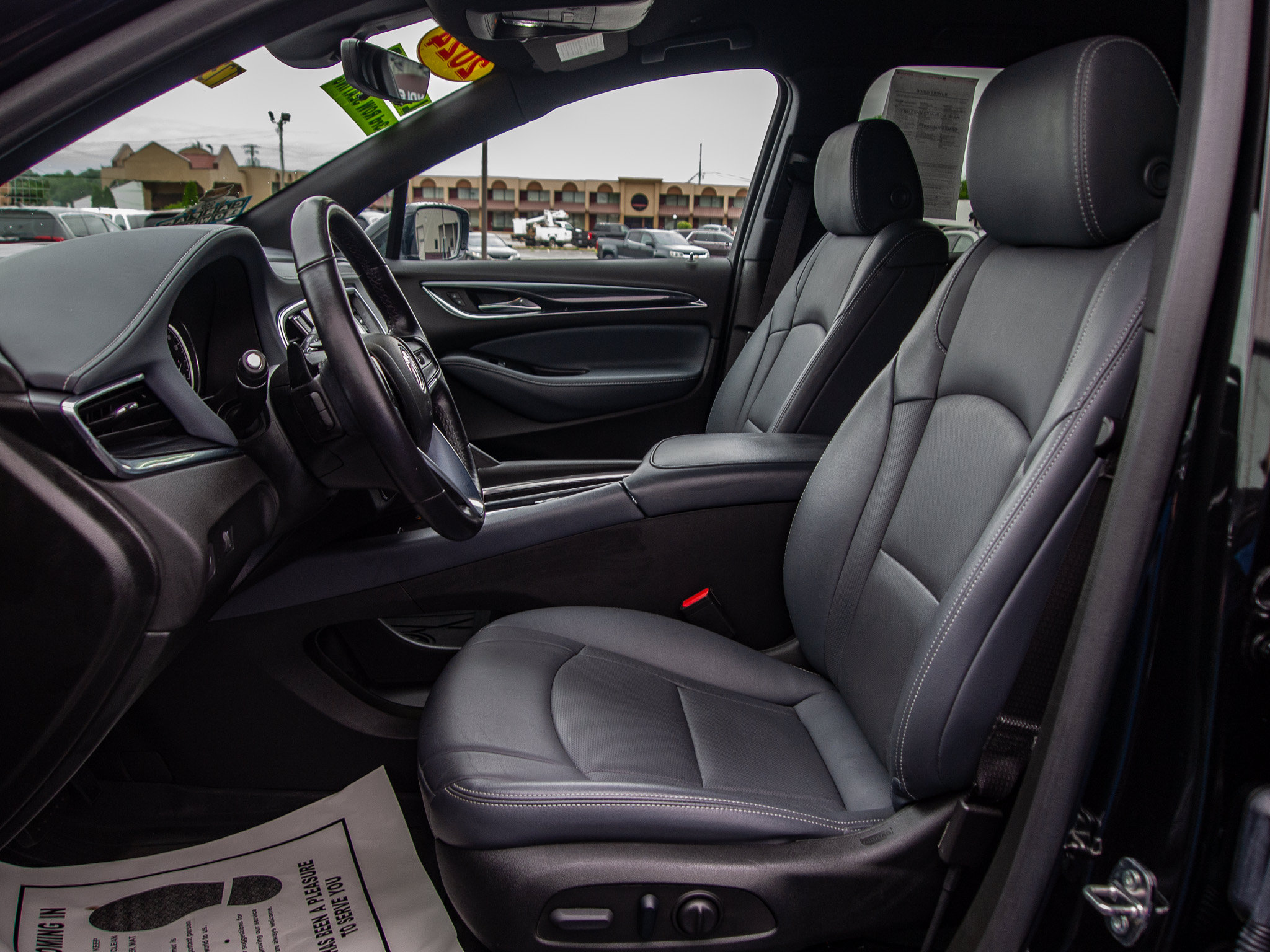 Used 2024 Buick Enclave Essence w/ Technology Package FWD image 13
