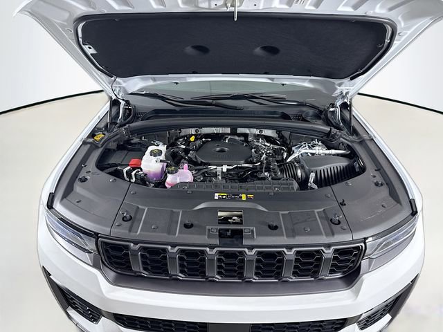 New 2026 Jeep Grand Cherokee L 4WD image 28