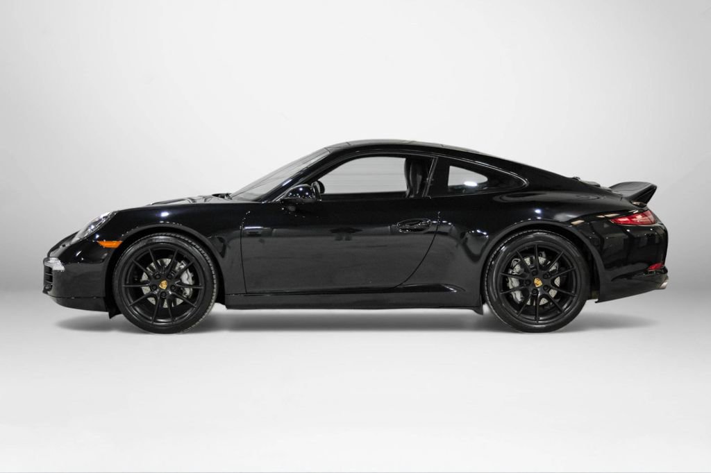 Used 2016 Porsche 911 Carrera Black Edition RWD image 9