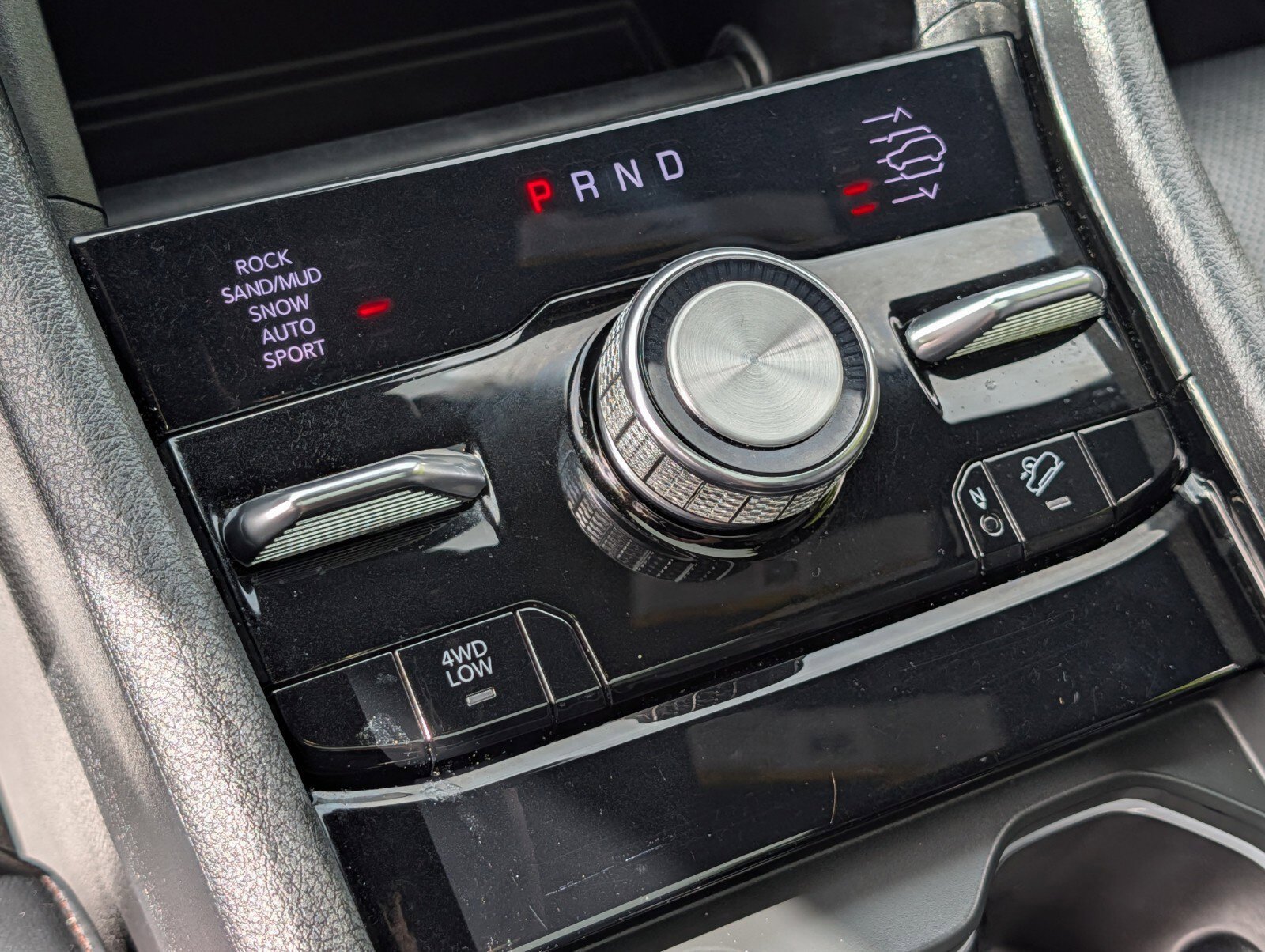 Used 2022 Jeep Grand Cherokee Summit AWD/4WD image 13