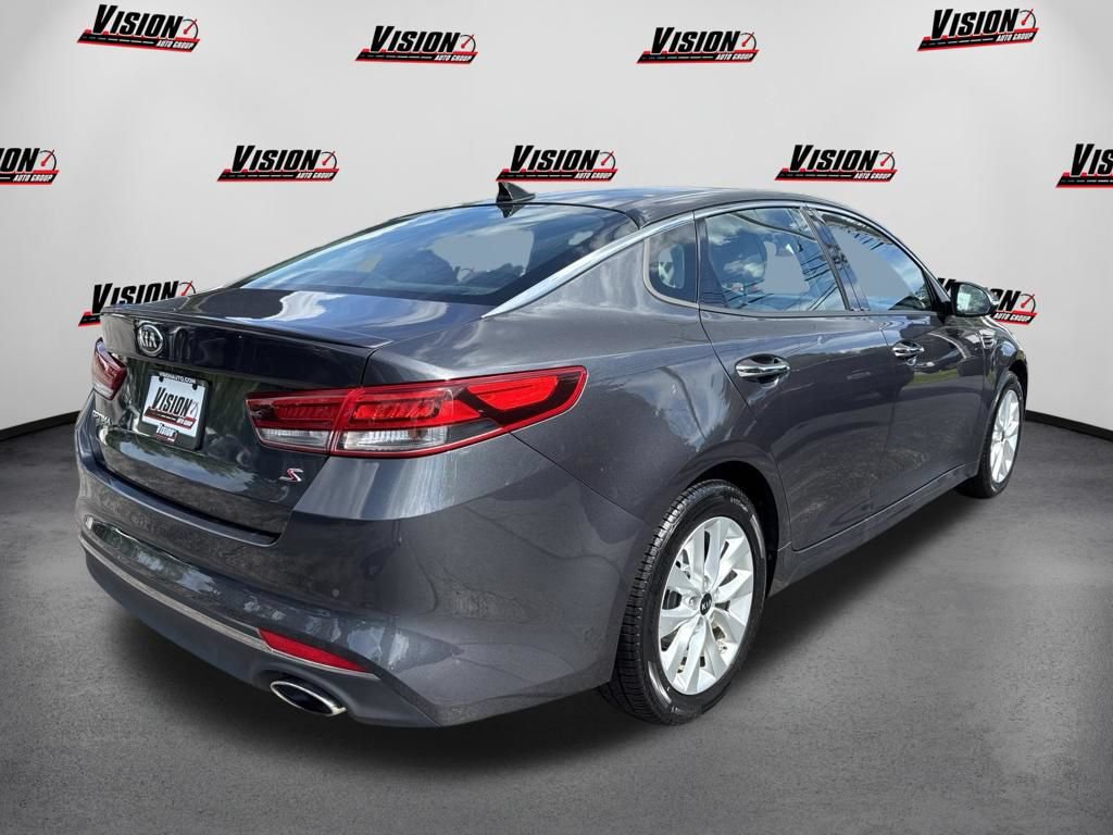 Used 2018 Kia Optima S w/ Panoramic Sunroof Package FWD image 5