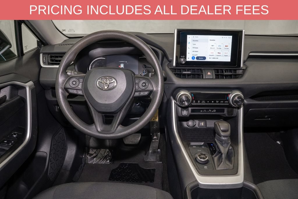 Used 2024 Toyota RAV4 LE AWD/4WD image 6