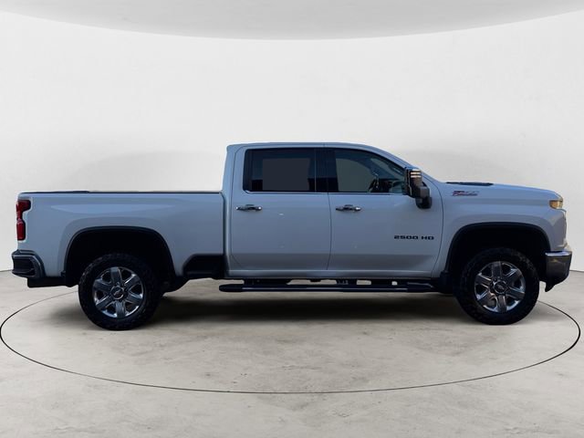 Used 2022 Chevrolet Silverado 2500 LTZ AWD/4WD image 6