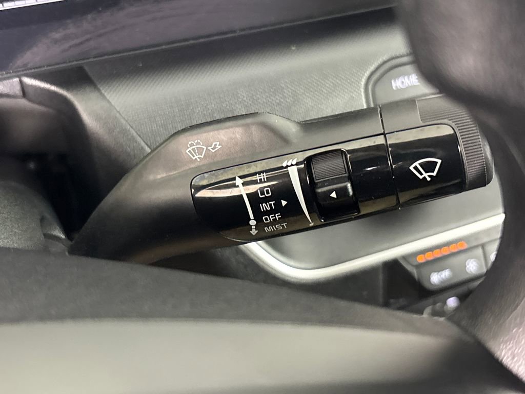 Certified 2025 Kia K4 FWD image 14