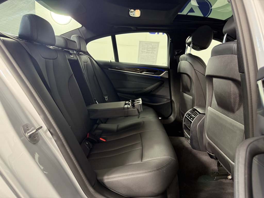 Used 2020 BMW 530i w/ Convenience Package image 15