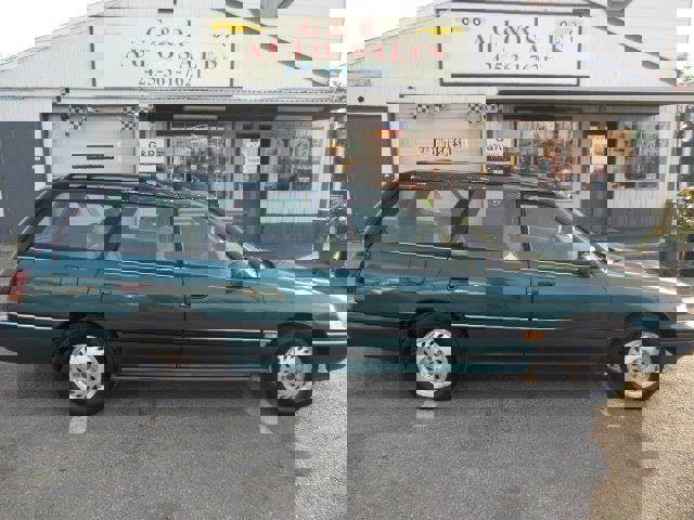 Used 1993 Subaru Legacy LS image 1