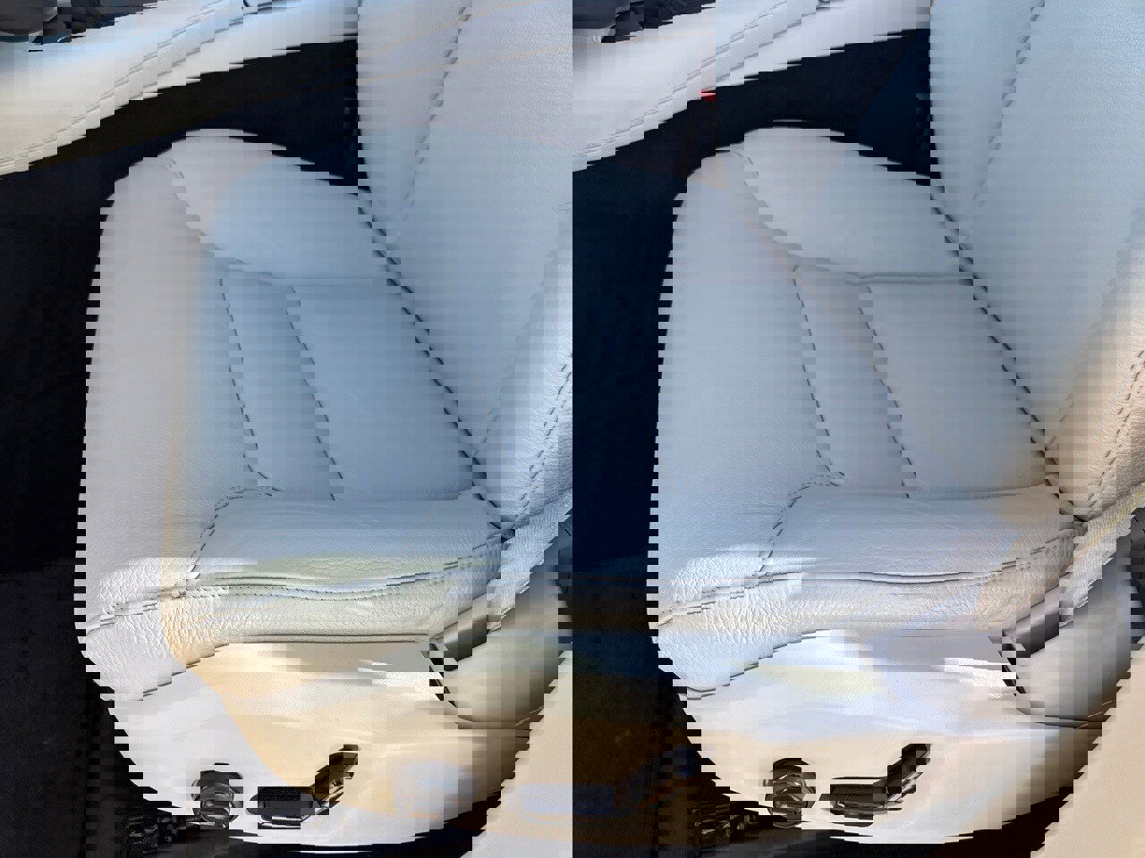 Used 2020 Volvo XC90 T6 Momentum image 29