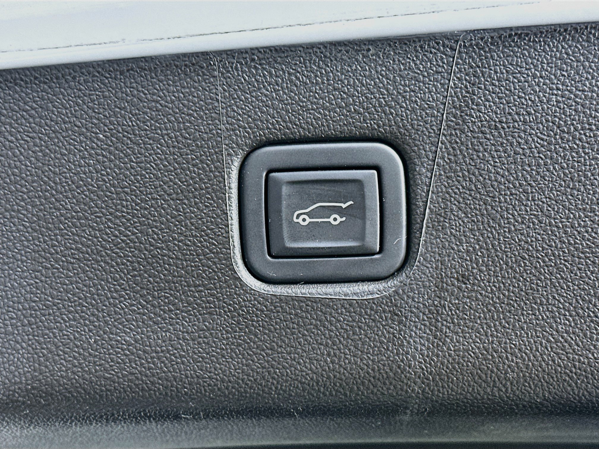 Used 2024 Chevrolet Blazer LT w/ Convenience Package FWD image 31