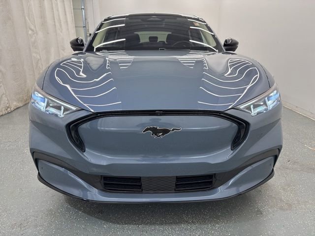 Used 2023 Ford Mustang Mach-E Premium AWD/4WD image 4