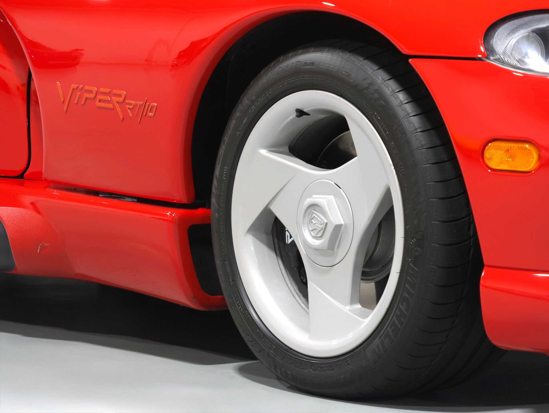 Used 1993 Dodge Viper RT/10 RWD image 22