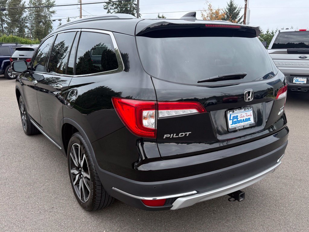 Used 2020 Honda Pilot Touring image 3