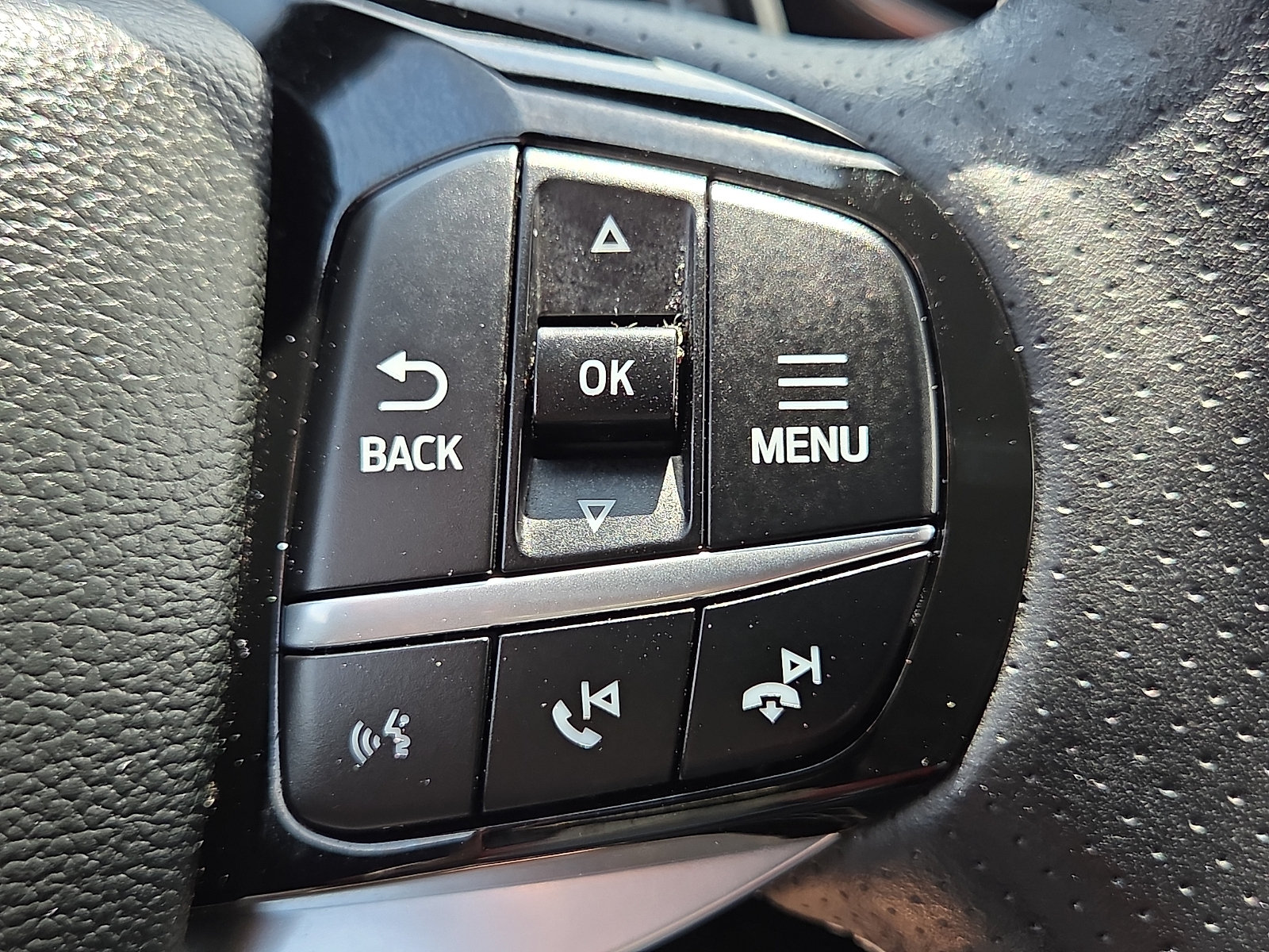 Used 2022 Ford Explorer ST w/ Equipment Group 401A AWD/4WD image 22