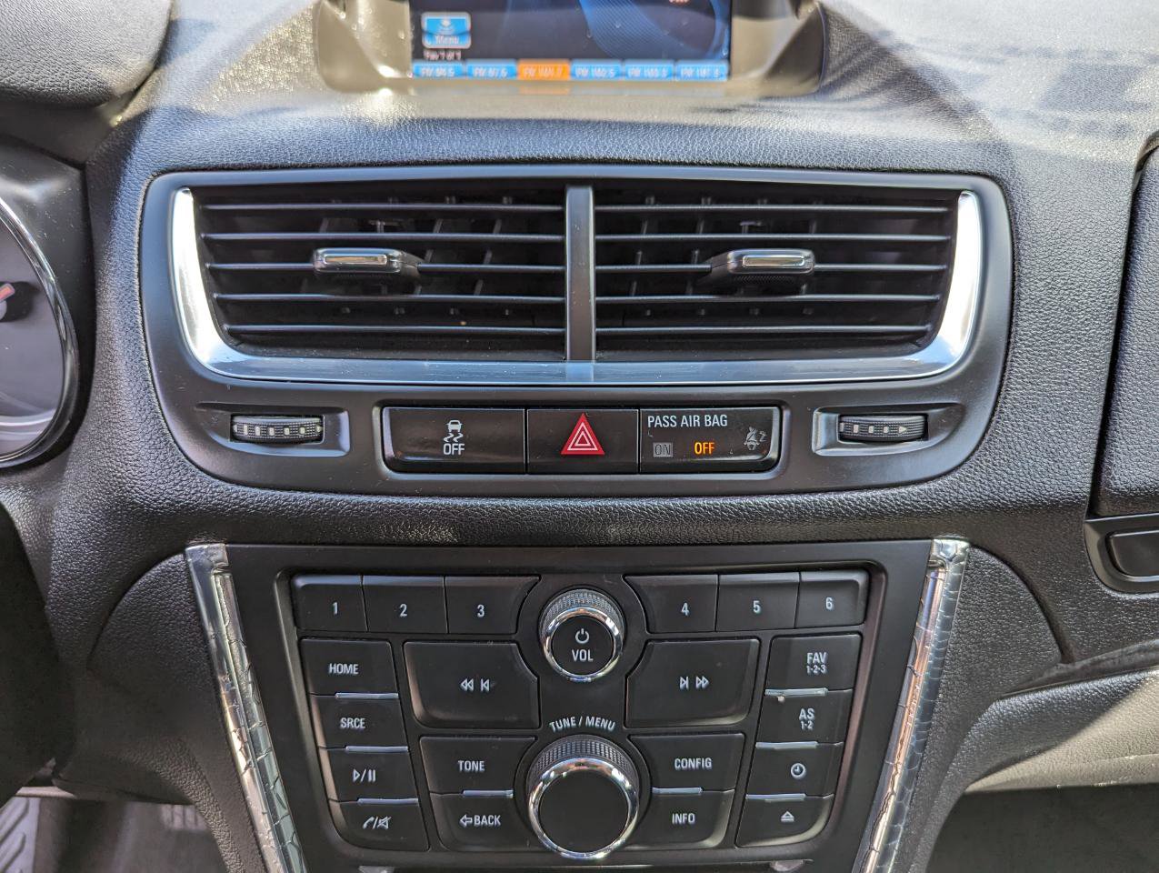 Used 2015 Buick Encore Convenience image 23