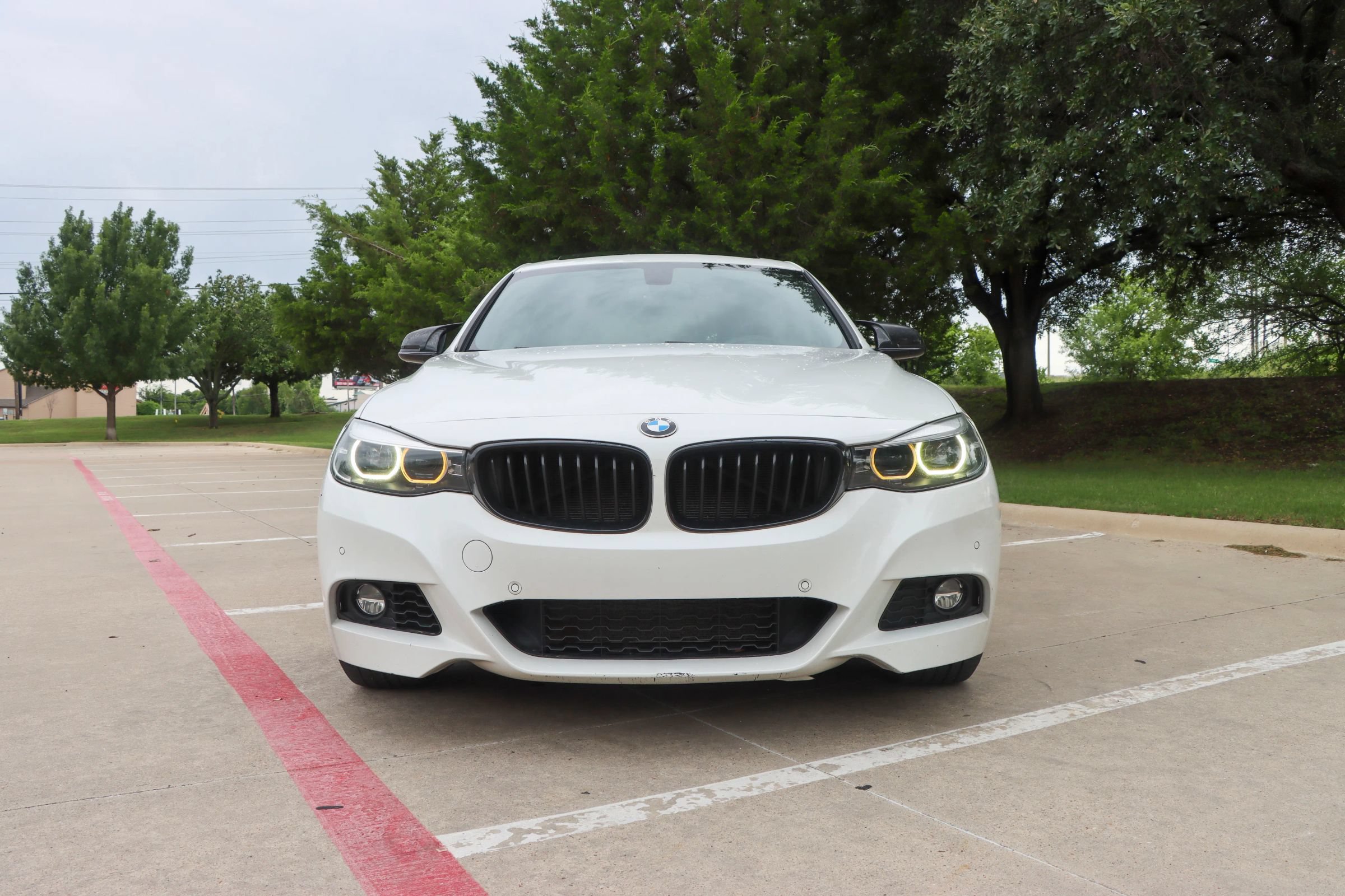 Used 2017 BMW 340i Gran Turismo xDrive AWD/4WD image 2