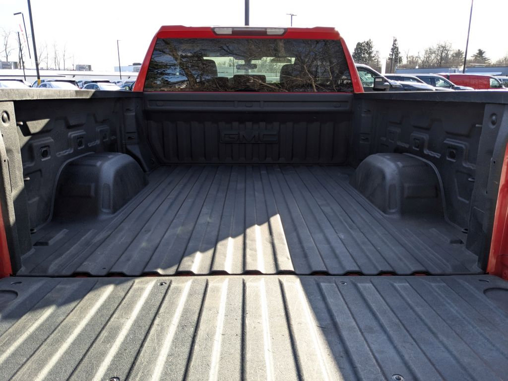 Used 2019 GMC Sierra 1500 SLE w/ SLE Value Package image 32