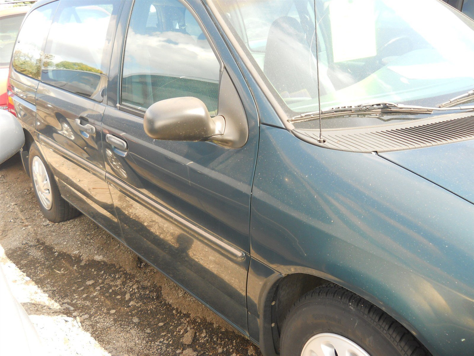 Used 1998 Ford Windstar GL FWD image 5