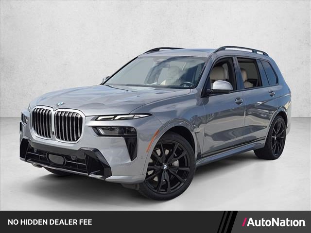 Used 2024 BMW X7 xDrive40i w/ M Sport Package AWD/4WD image 1