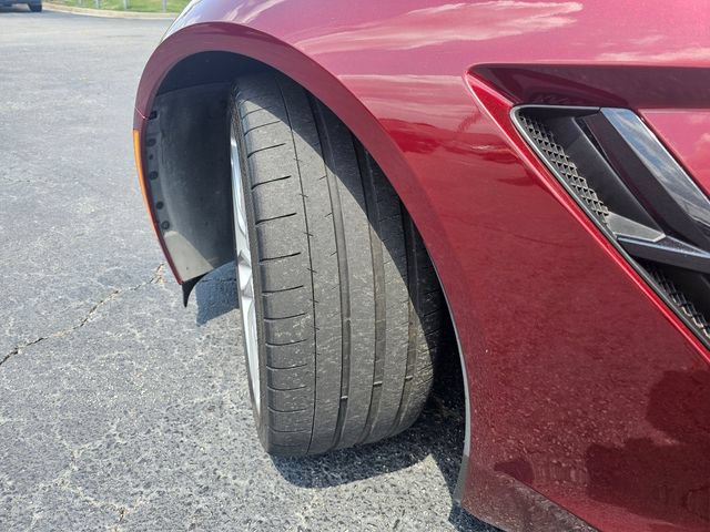 Used 2019 Chevrolet Corvette Stingray Coupe w/ 1LT RWD image 12