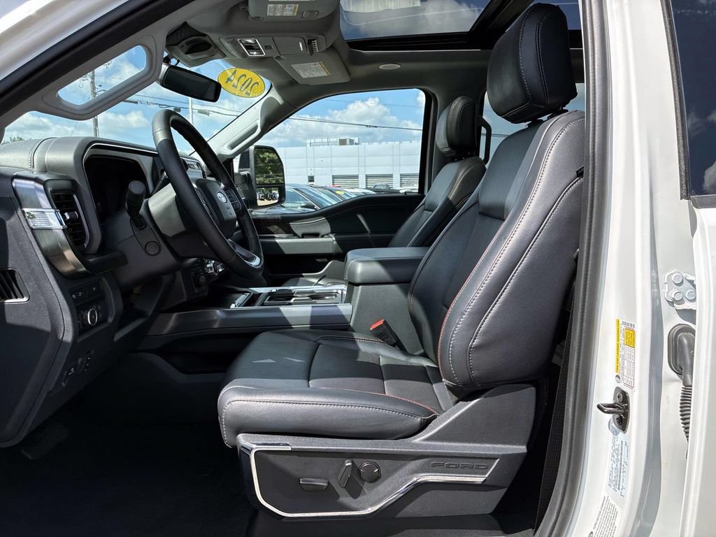 Used 2024 Ford F250 Lariat w/ Lariat Ultimate Package AWD/4WD image 24