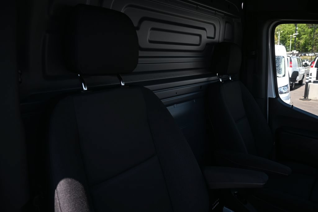 Used 2026 Mercedes-Benz Sprinter 4500 image 17