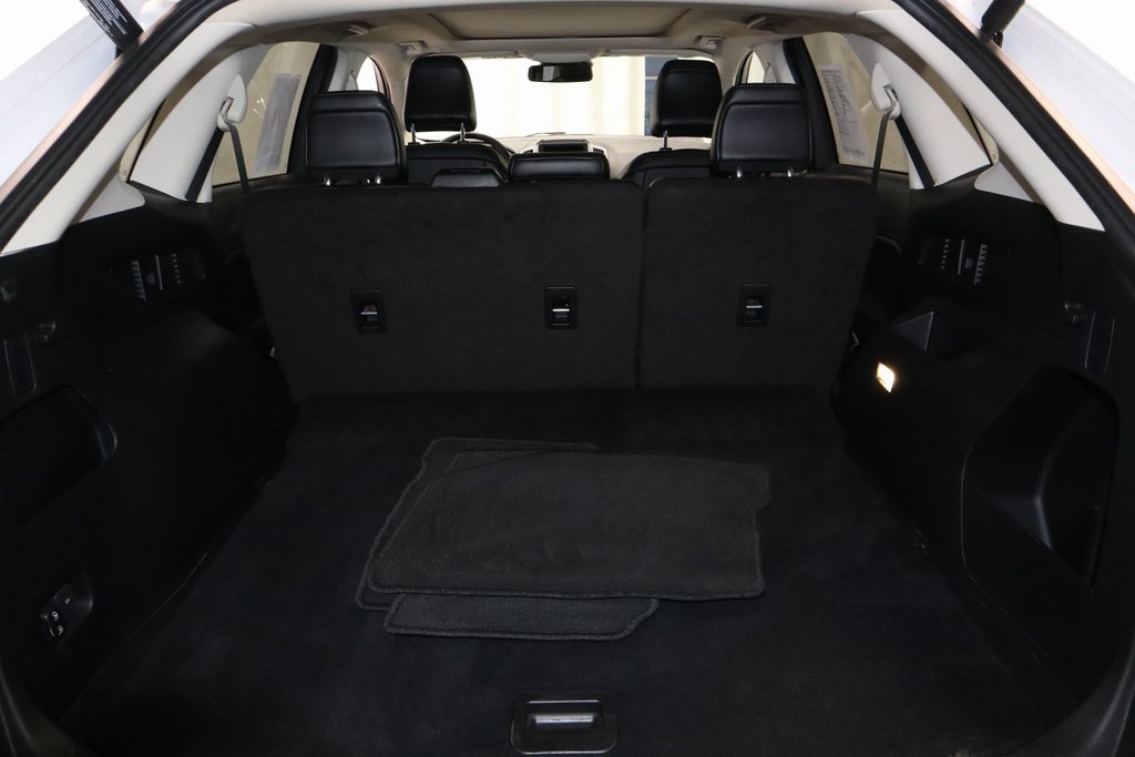 Used 2022 Ford Edge SEL w/ Convenience Package image 17