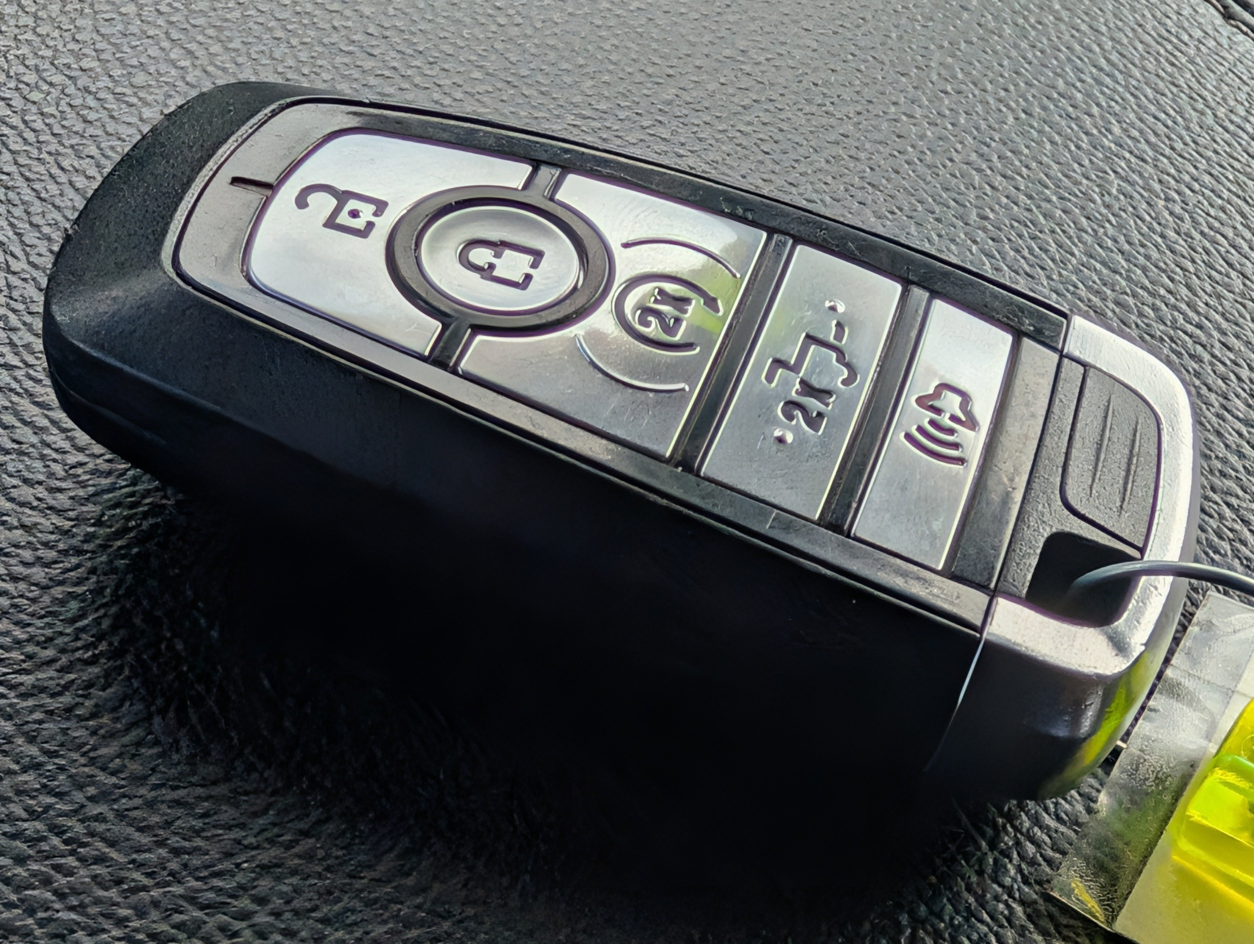 Certified 2021 Ford F150 XLT w/ Equipment Group 302A High image 35