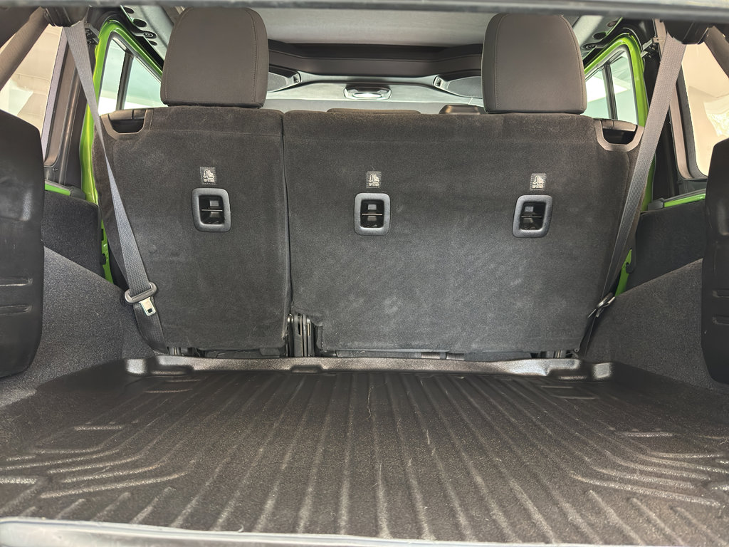 Used 2018 Jeep Wrangler Unlimited Sport S image 35