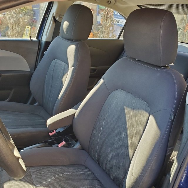 Used 2013 Chevrolet Sonic LT image 19