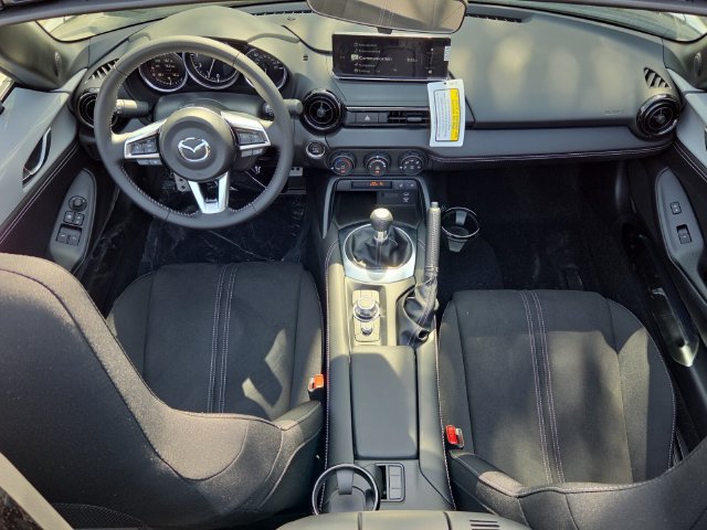 New 2026 MAZDA MX-5 Miata Club w/ Interior Package RWD image 6