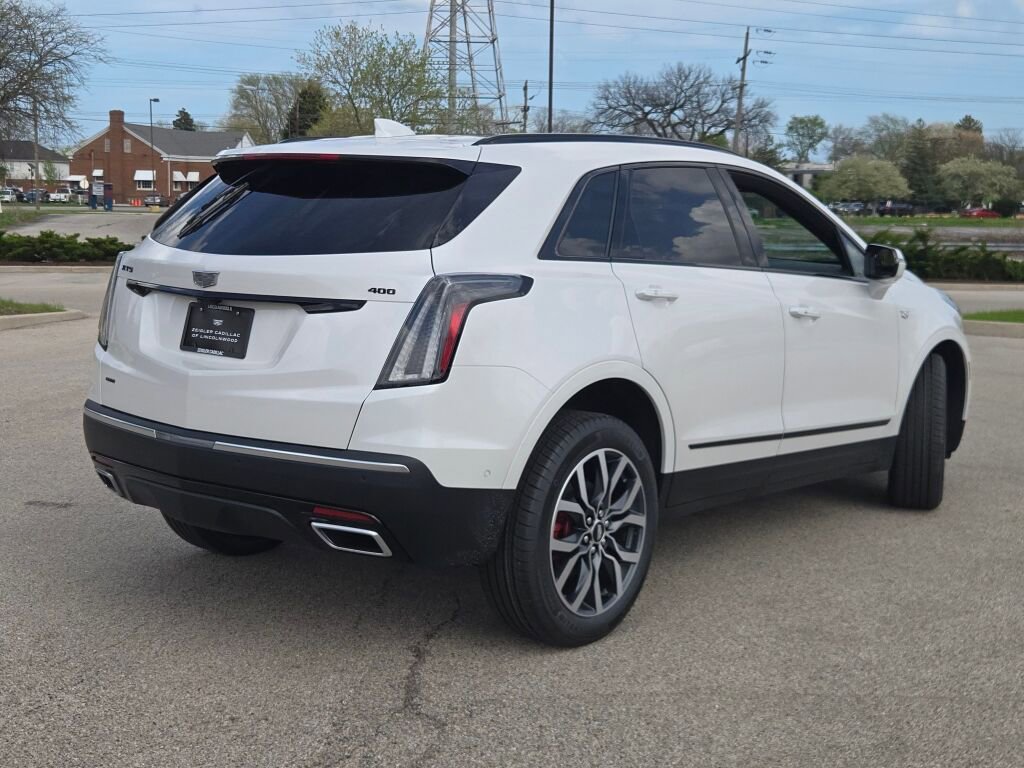 New 2026 Cadillac XT5 Sportv w/ LPO, Onyx Lite Package AWD/4WD image 10