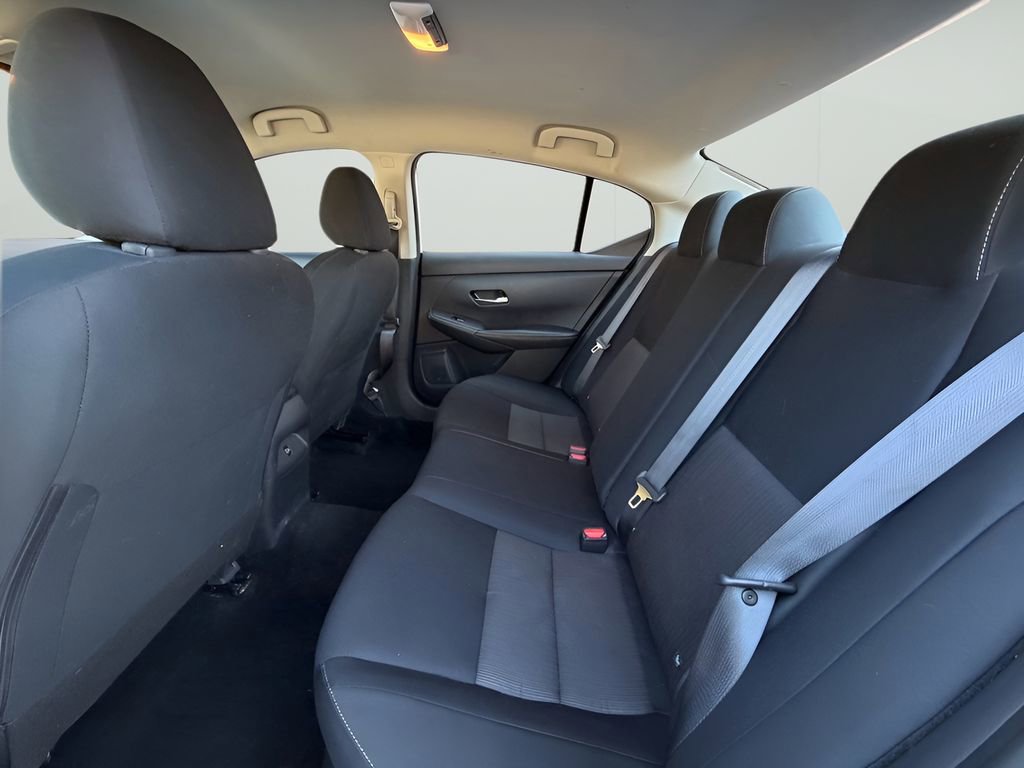 Used 2023 Nissan Sentra SV image 17