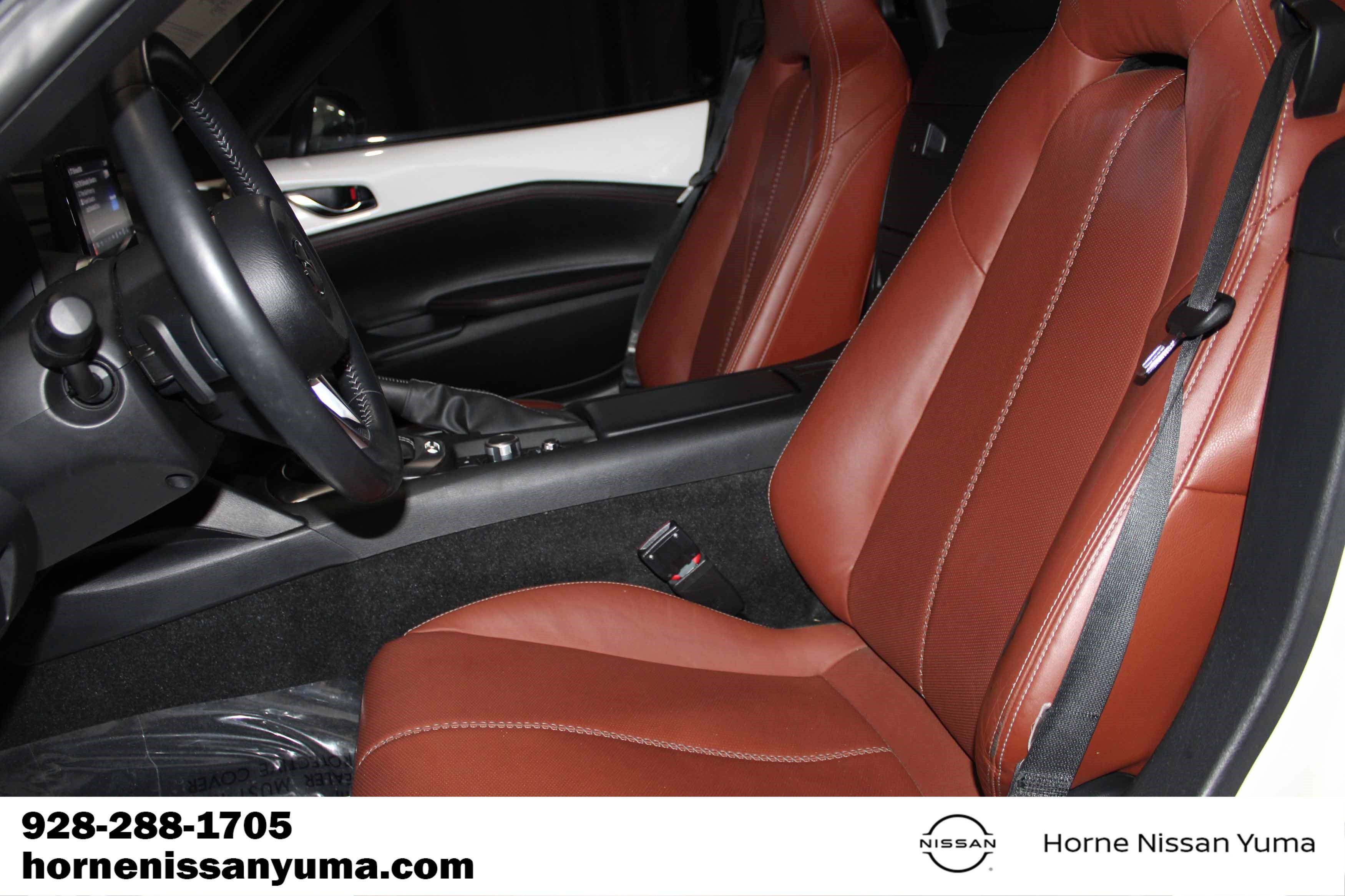 Used 2022 MAZDA MX-5 Miata RF Grand Touring RWD image 4