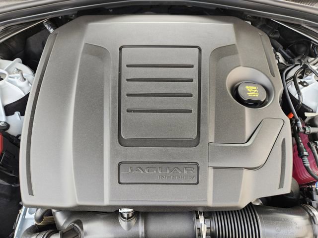 Used 2026 Jaguar F-PACE R-Dynamic S image 22