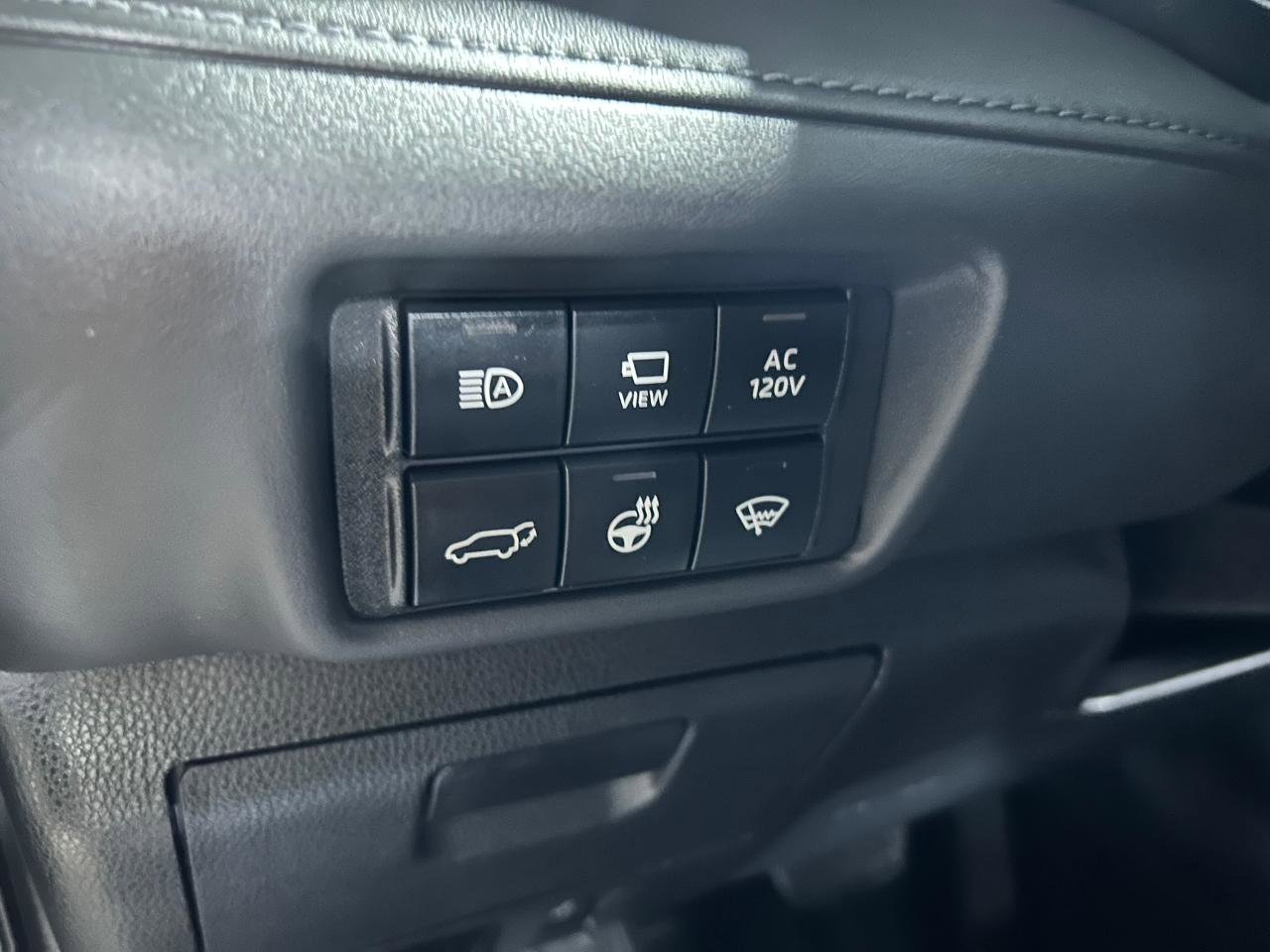 Used 2021 Toyota Highlander Platinum AWD/4WD image 10