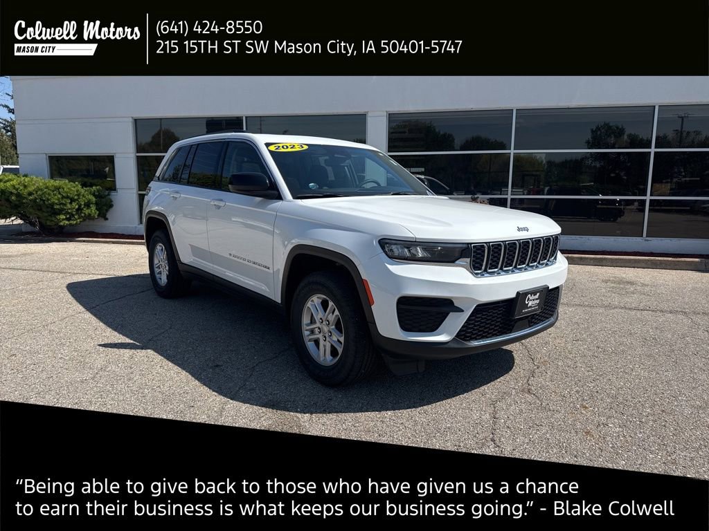 Used 2023 Jeep Grand Cherokee Laredo